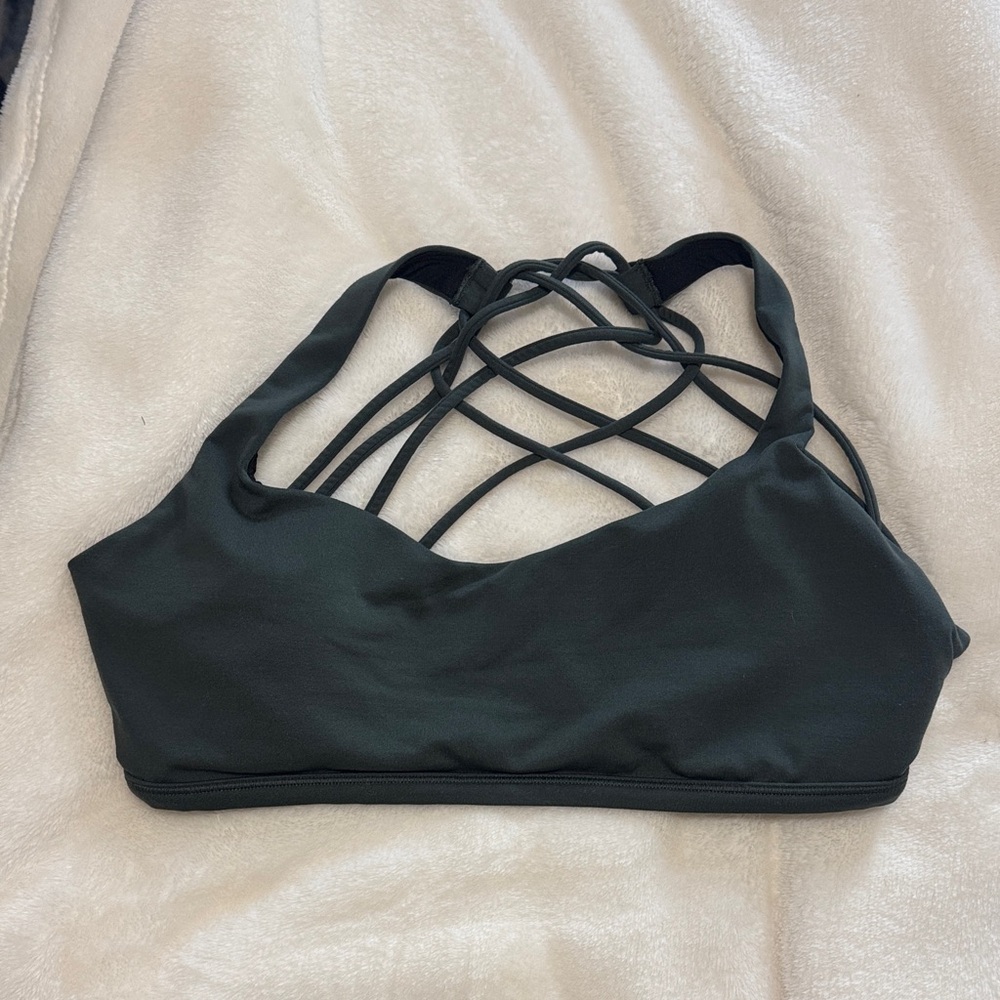 Free to be wild lulu sports bra